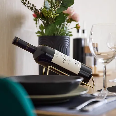 Bei Nuerburgring, Parking, Homeoffice *