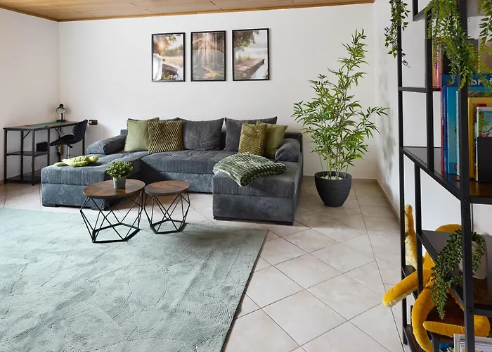 Bei Nuerburgring, Parking, Homeoffice